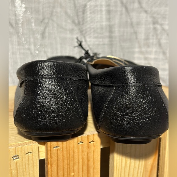 Tahari "Marilu" leather loafers in black - size 8 NWT - Picture 2 of 6